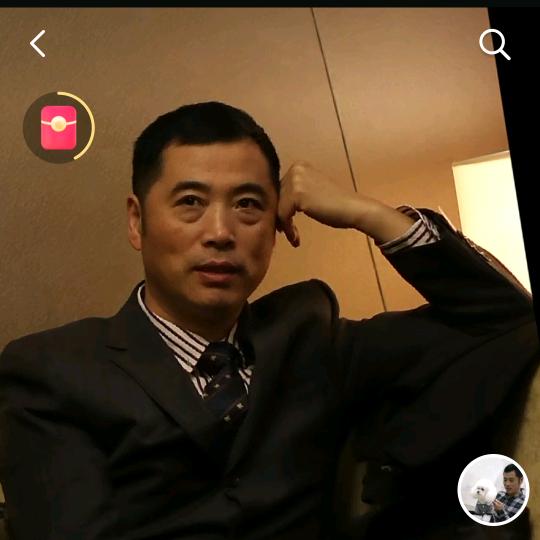 笑一笑