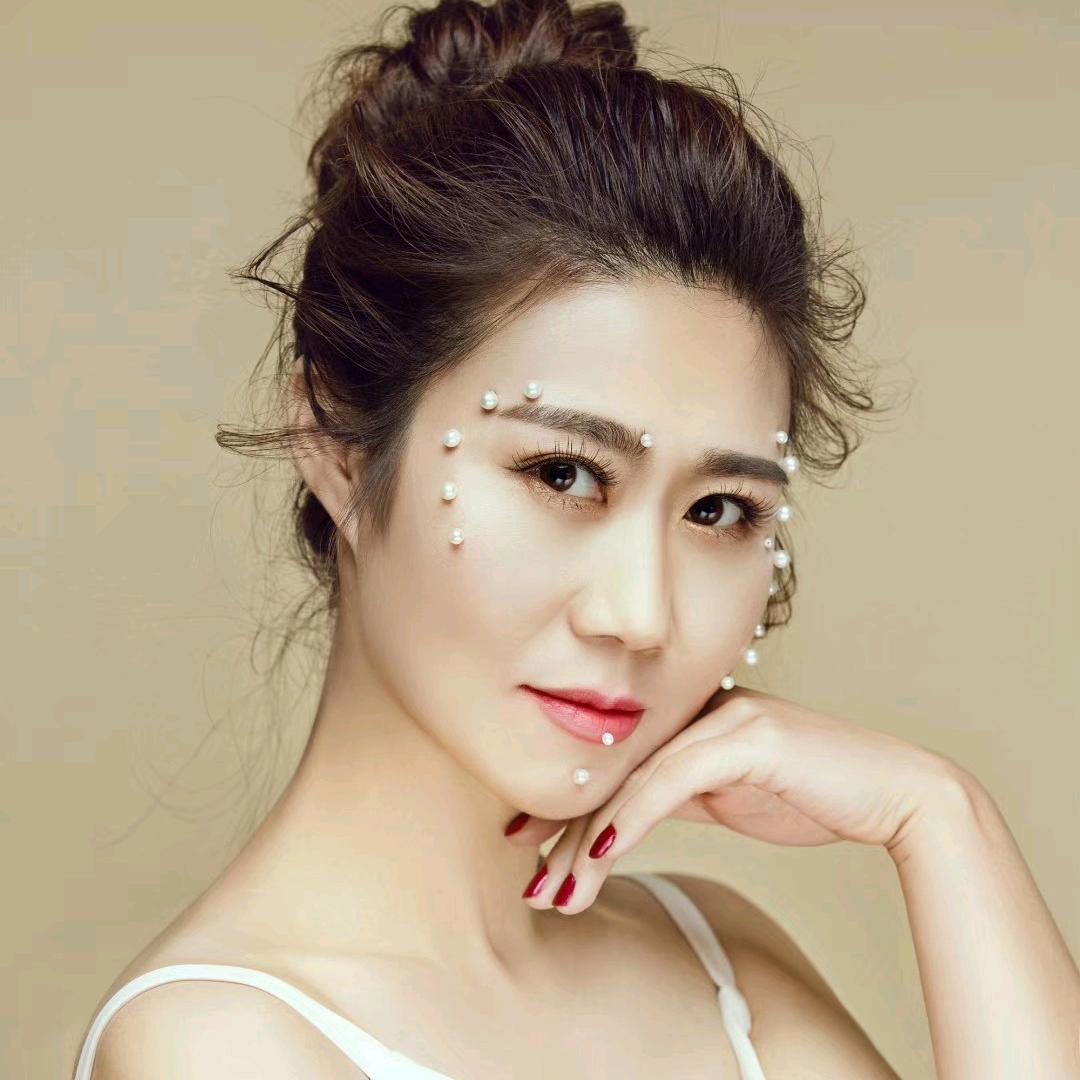 毳毳