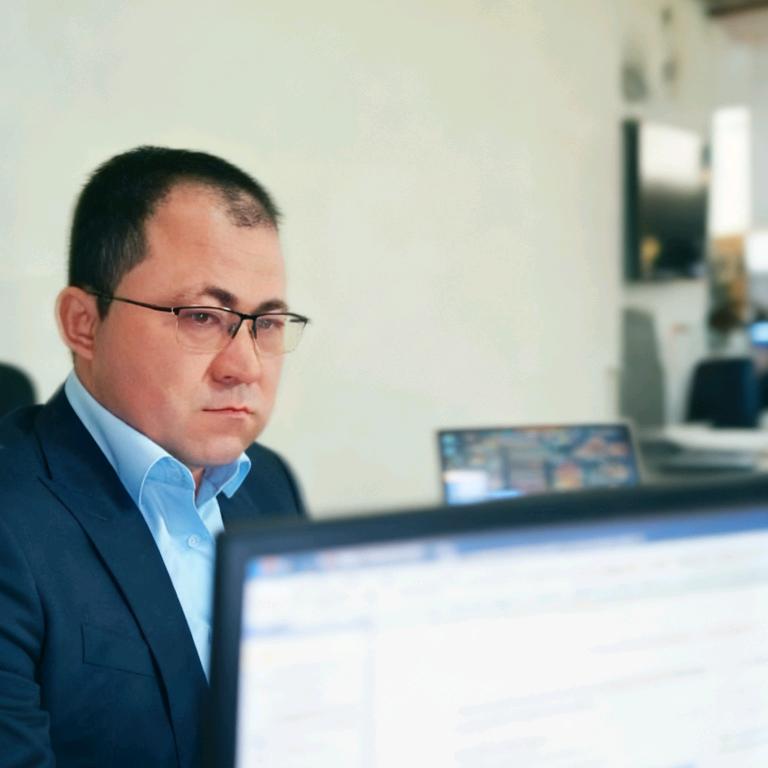 路在脚下近距离