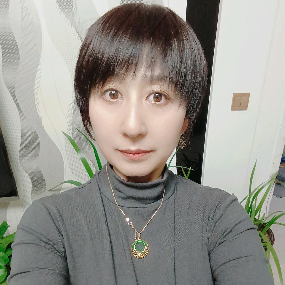 梦雪怡然