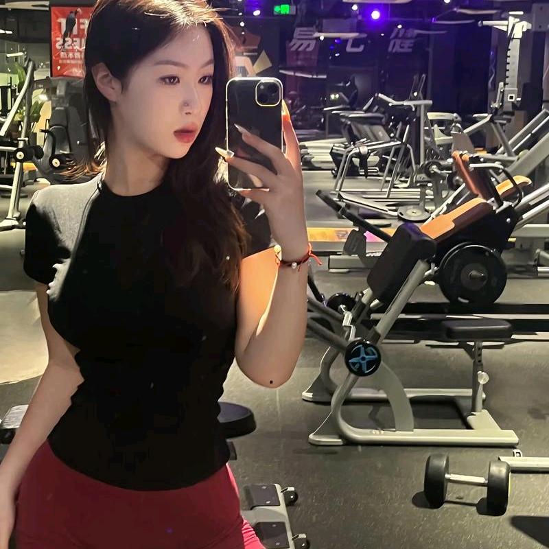 天展健身器械小吴