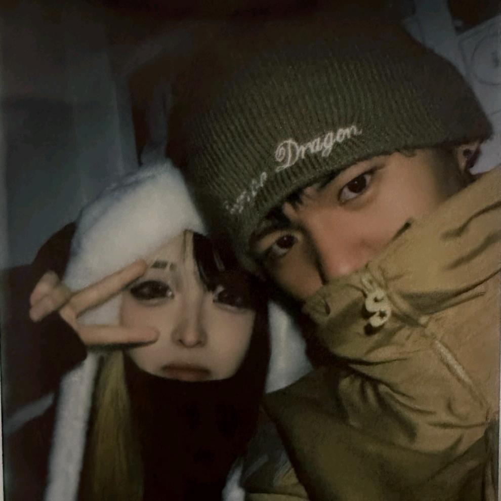 三岁半也太哈咧