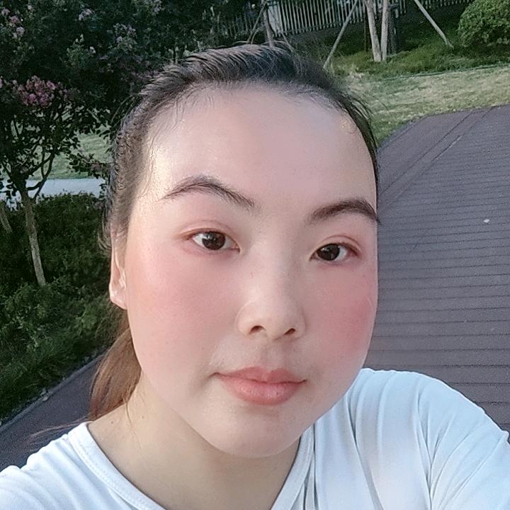 宝妈在家带娃