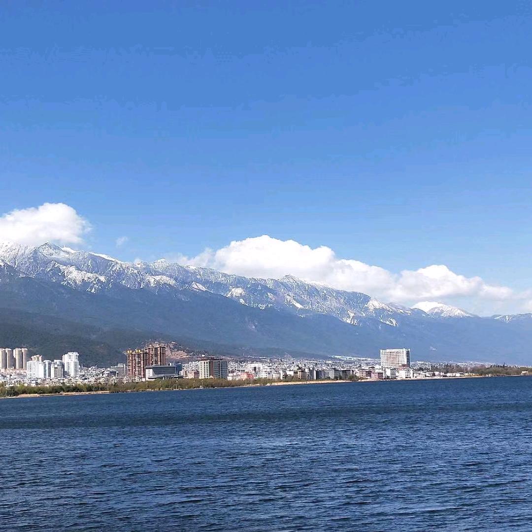 观山澜