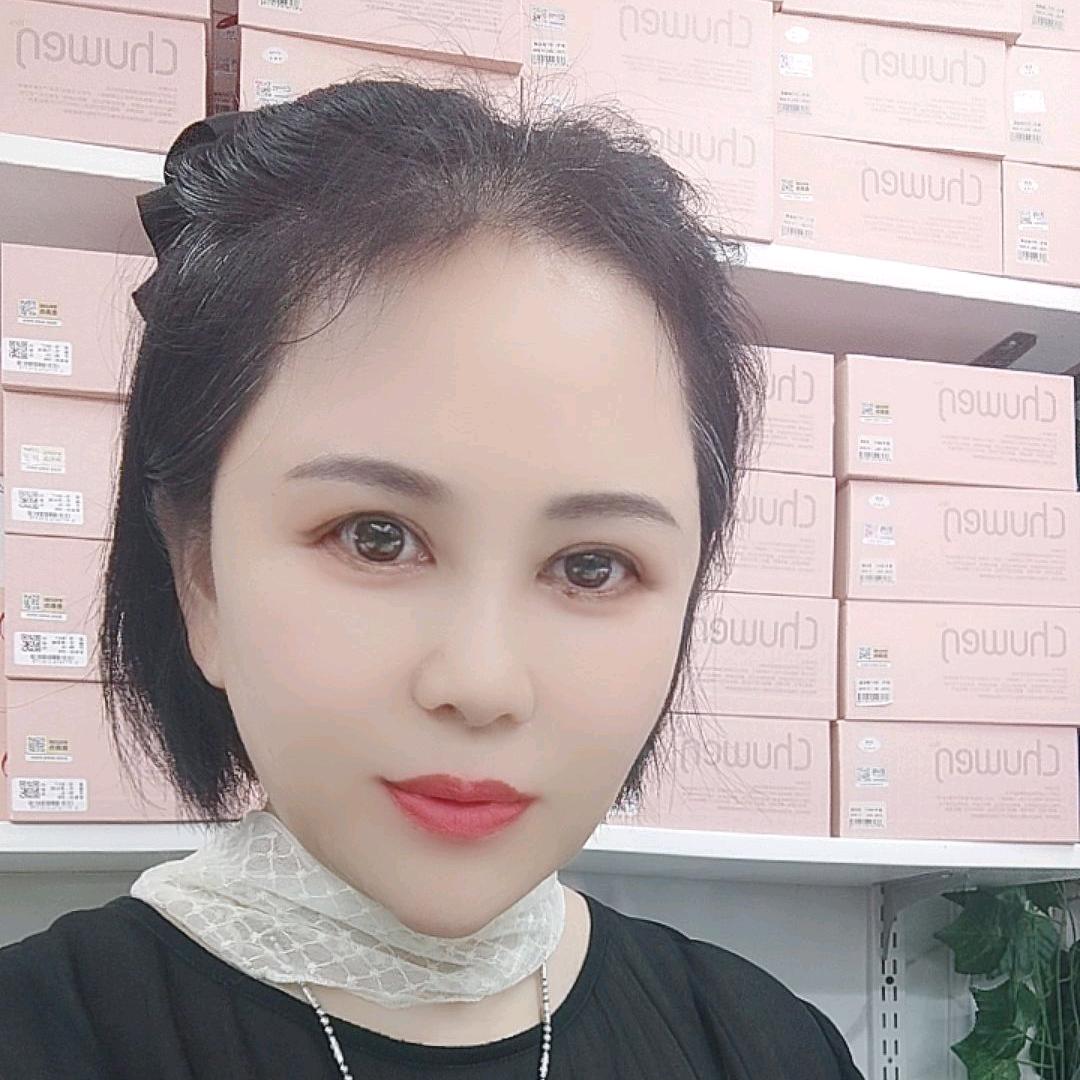 武汉汉正街暨济商城5～4～7双蝶批发部