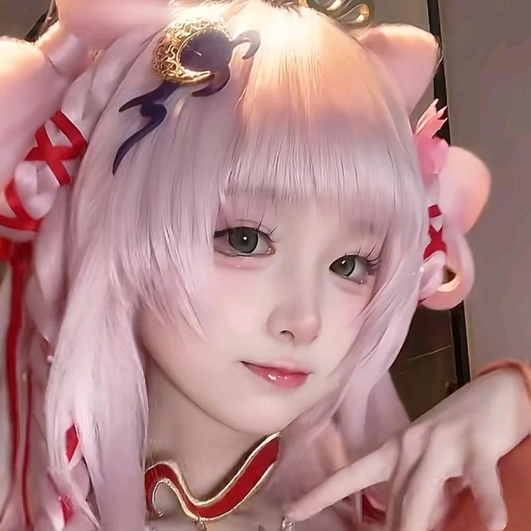 🍰^୧⍤⃝小银狼^（最爱奶糖版）🍰