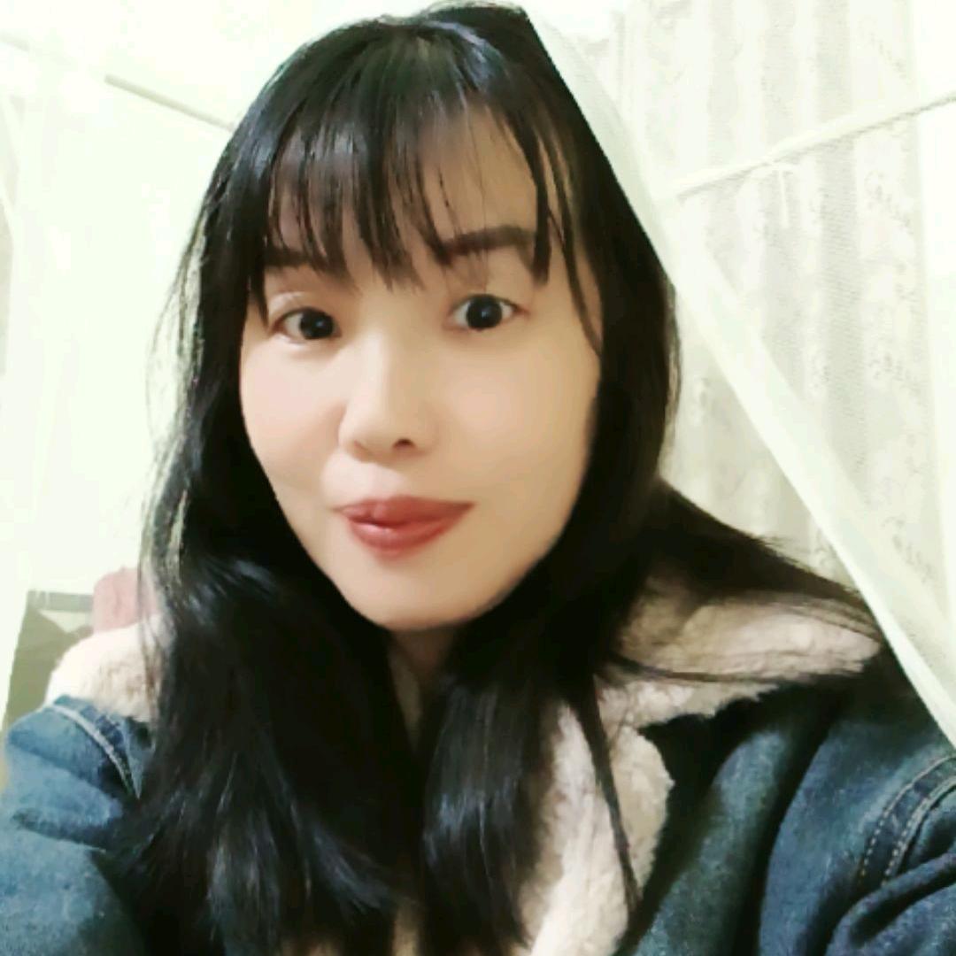 琴琴.