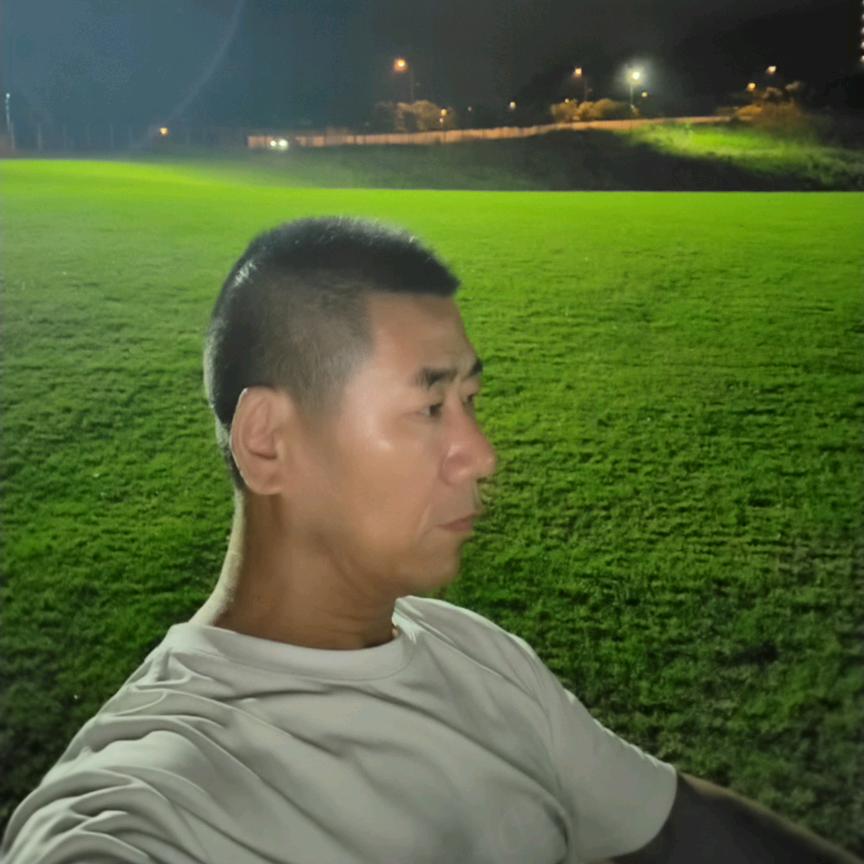 李泽（蓝特净