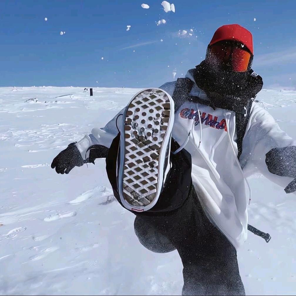 李宁给我踹开线了