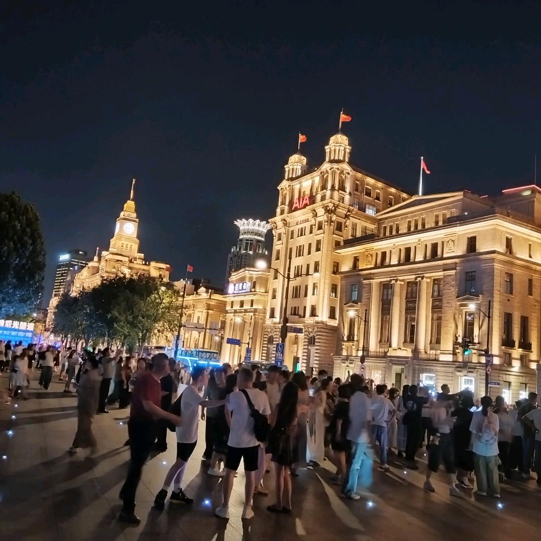 诚信交流满意100门窗安装