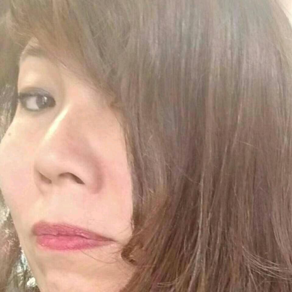 20年老店根据年龄脸型，体型给您设计发型