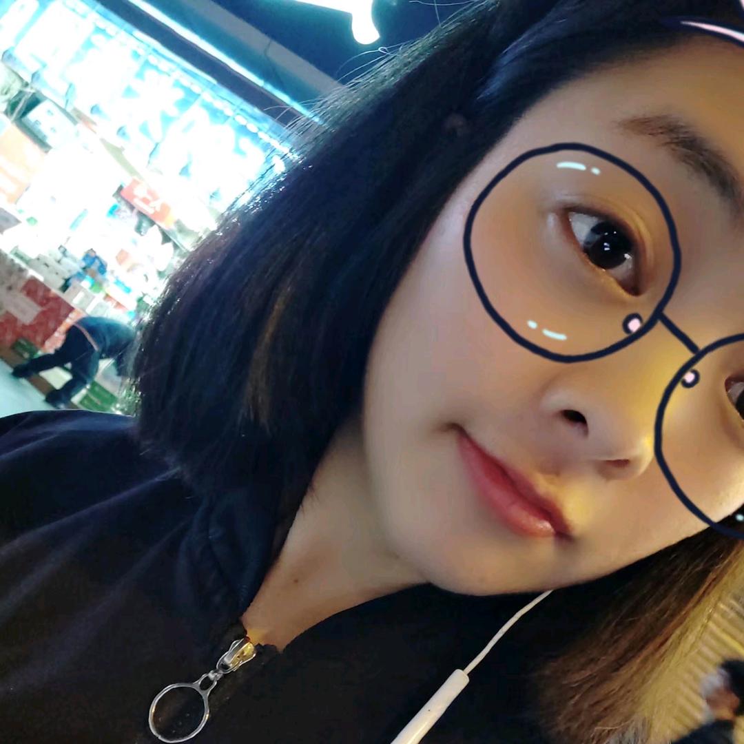 @谭恋爱(｡･ω･｡)ﾉ♡