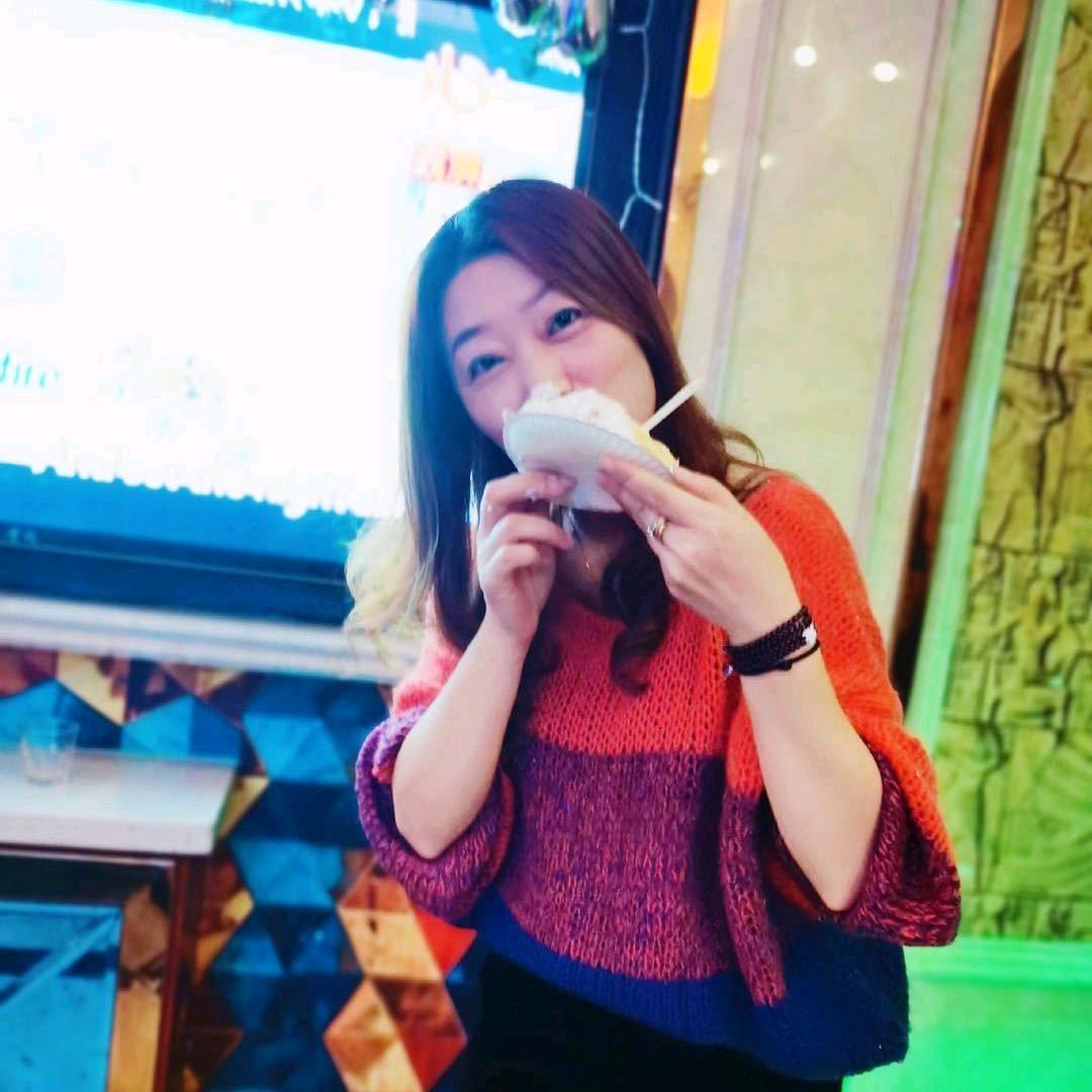 陈静