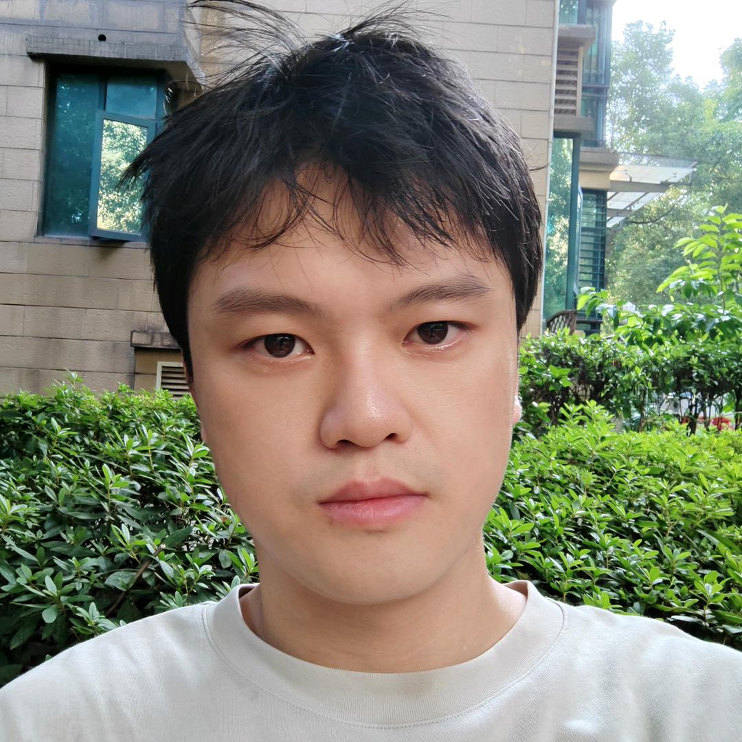 爱玩游戏的老白