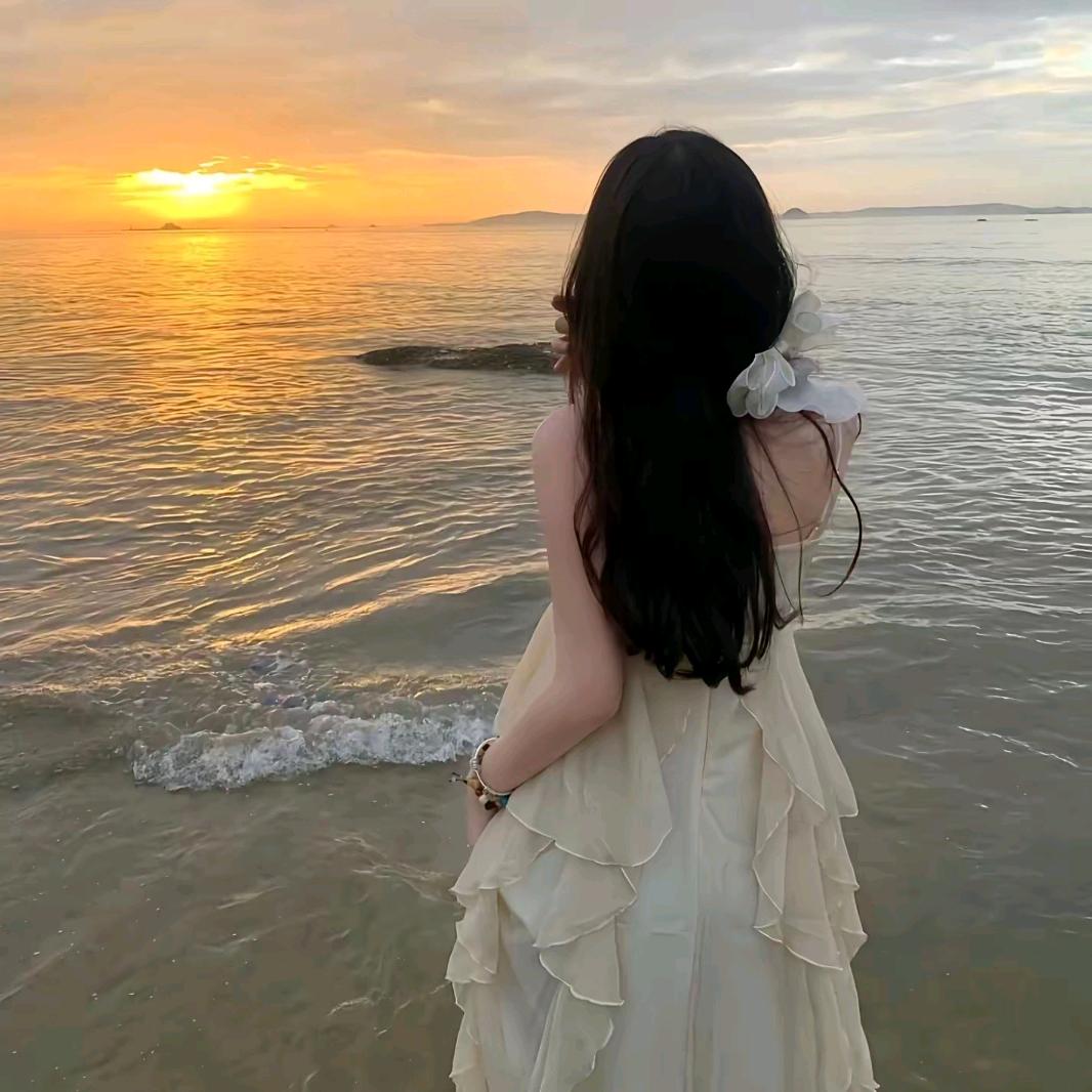 雅芳百货坊