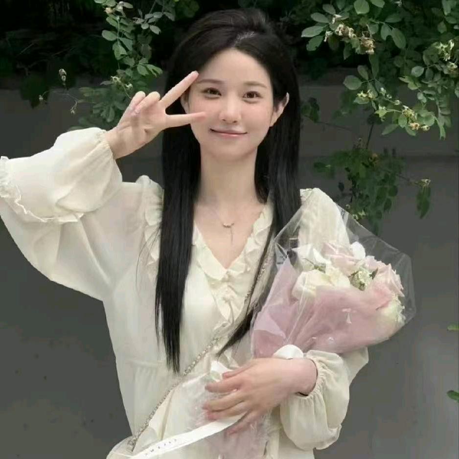 奶🐻呼呼
