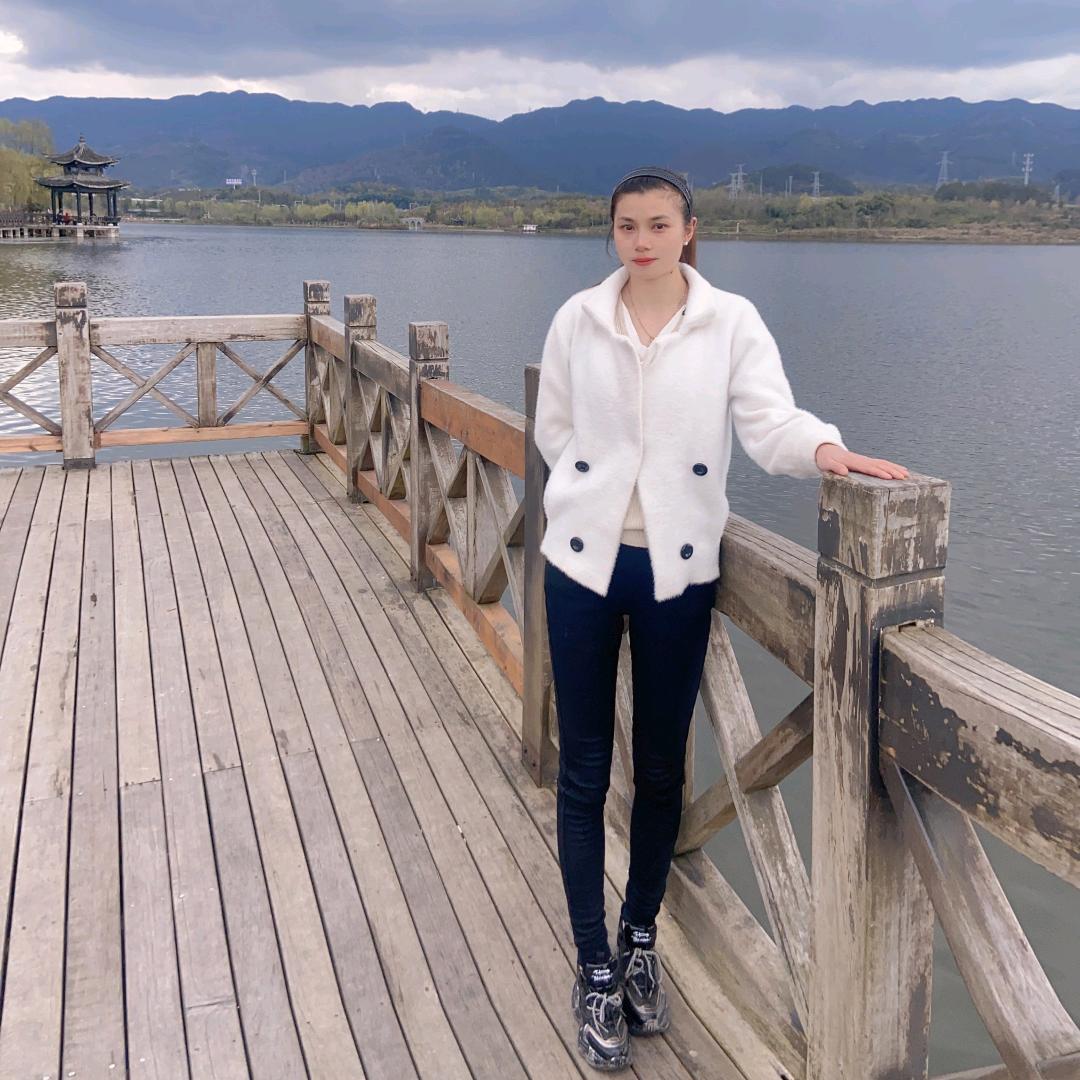 火狼女，团购达人带你吃喝玩乐