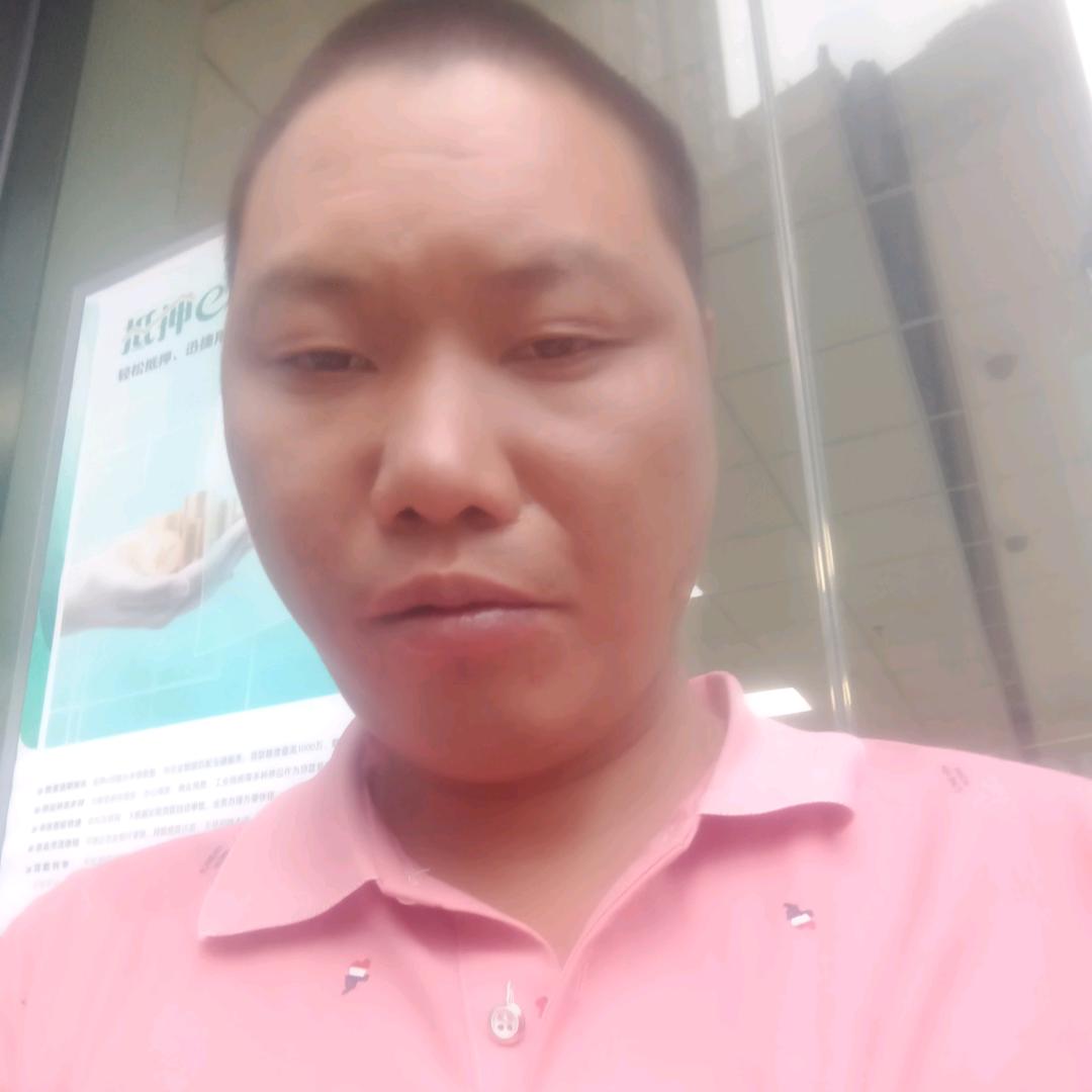 18886945761月亮单身一人。