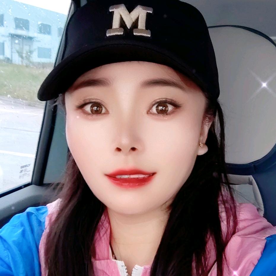 🍒᭄云淡风轻᭄ོ