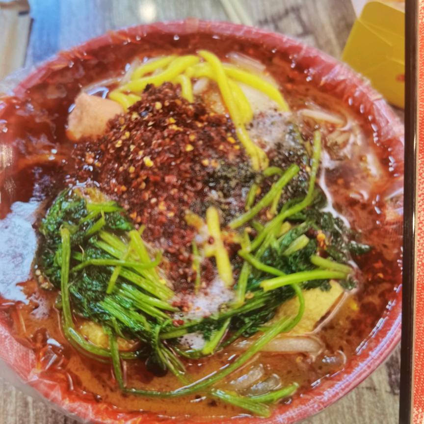 小萍居民楼麻辣烫官方号