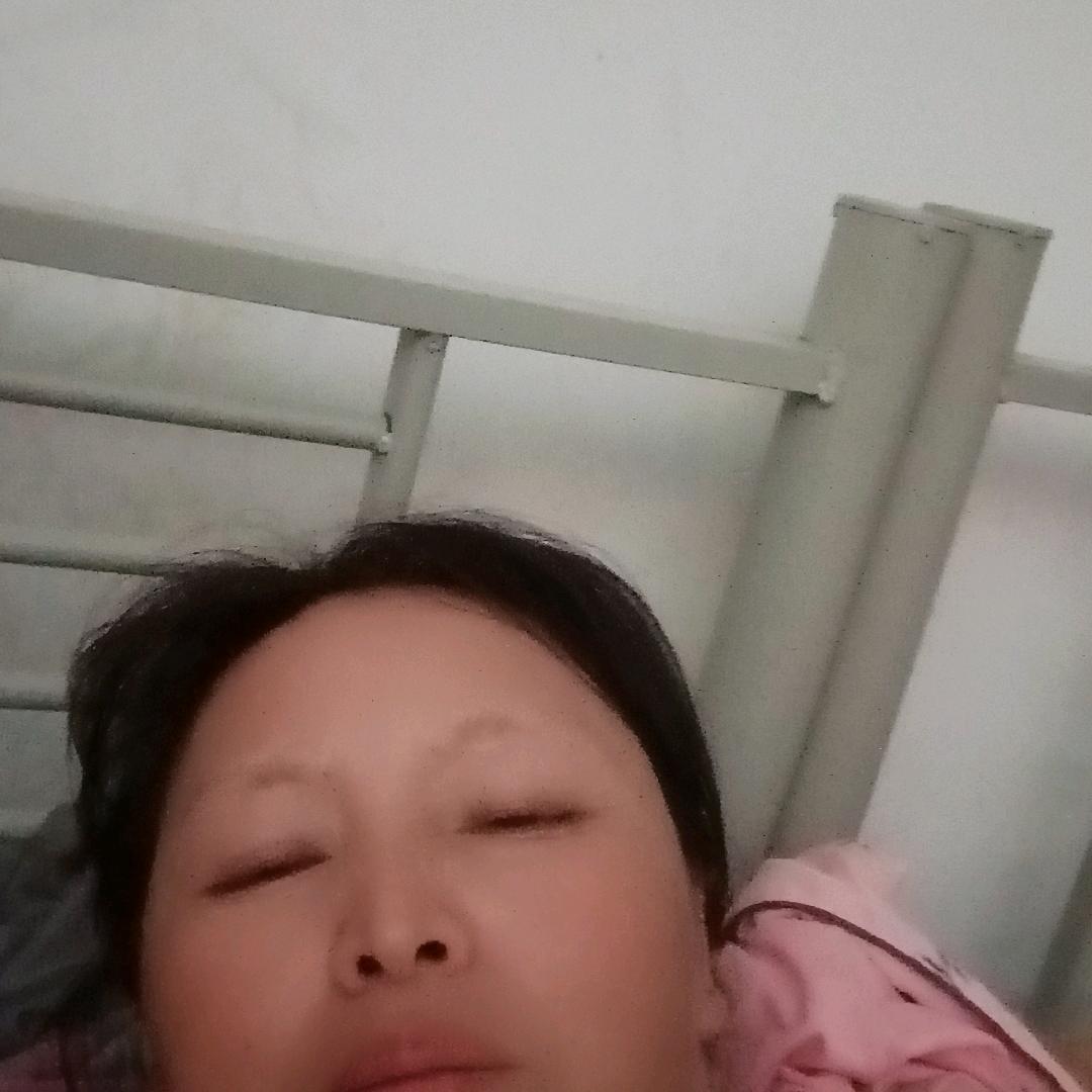 dy8xskfjngat