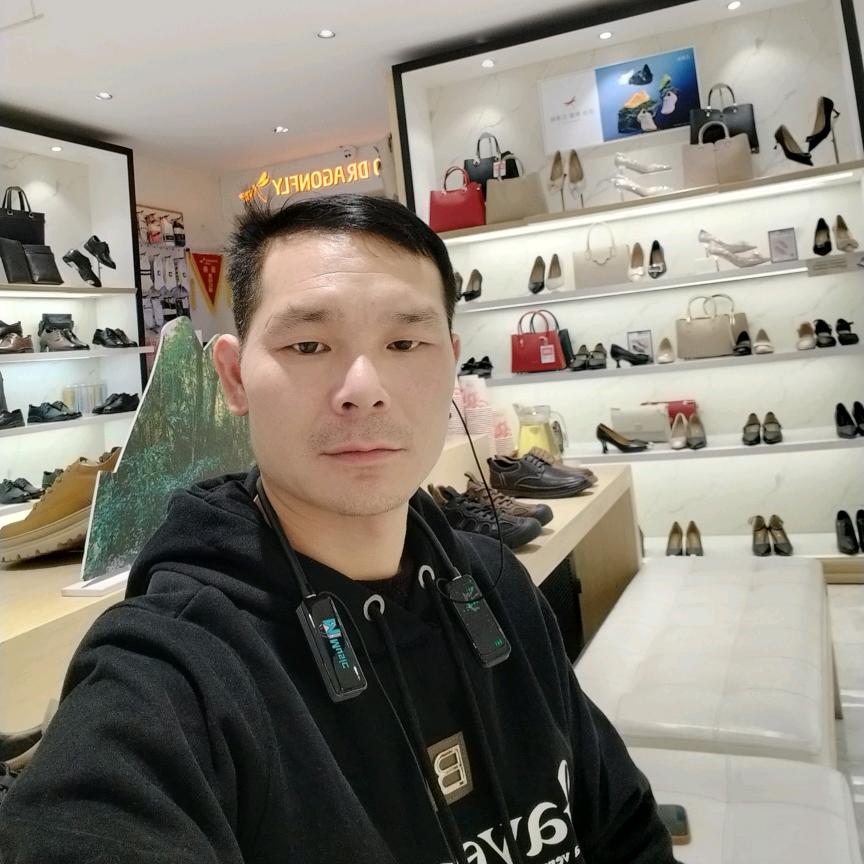 《小明哥》