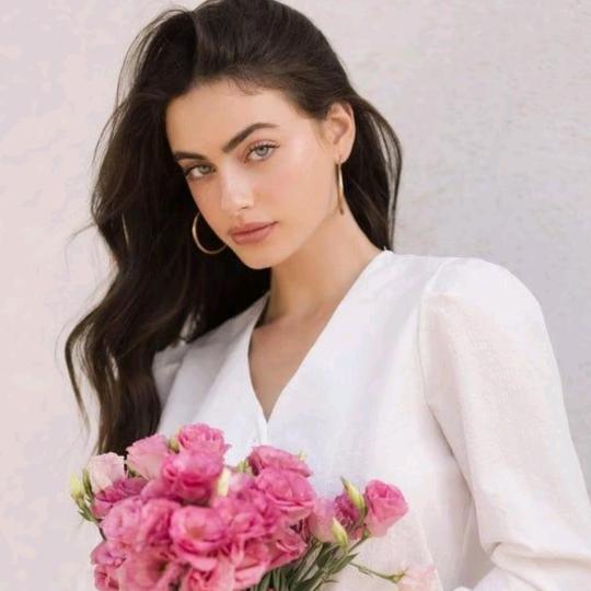 芮溪与芯妤🎏🐱