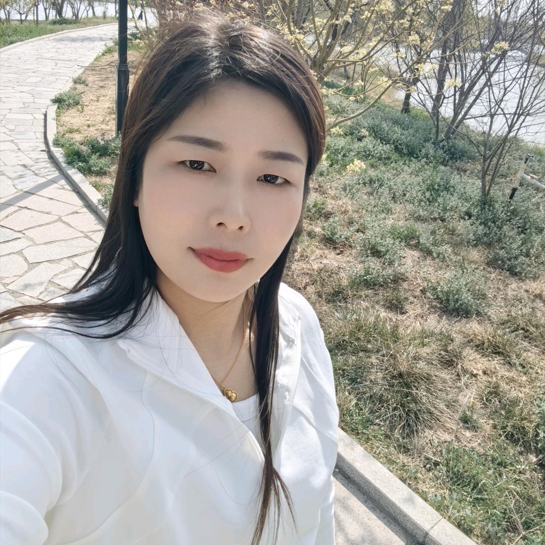🌸ℳঞ小幸运💫