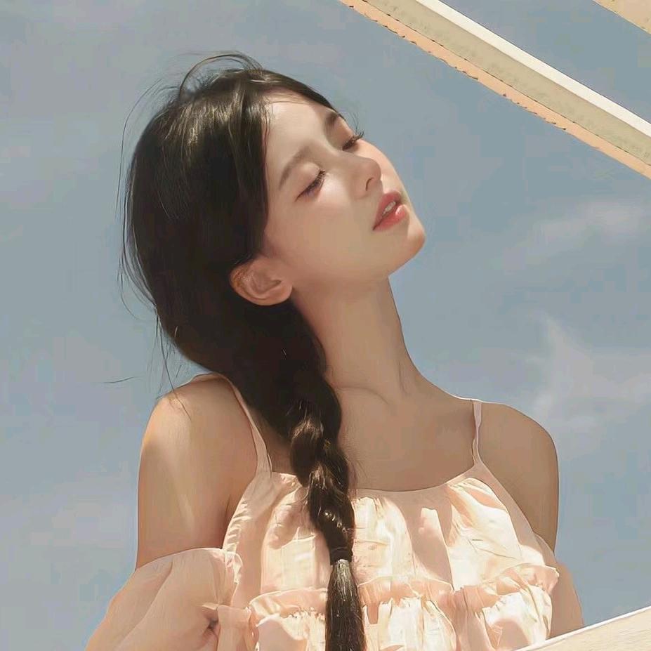 世界首付女士