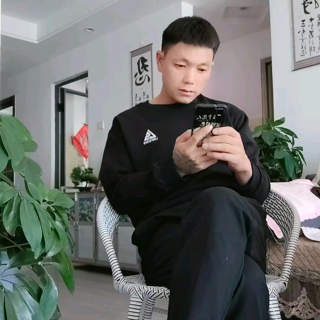 🐊️少爷🐊️