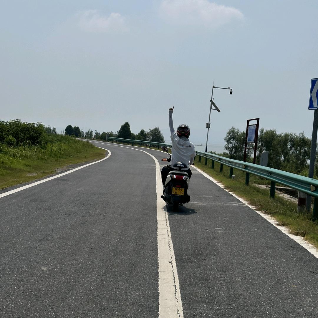 不练八块腹肌不改名