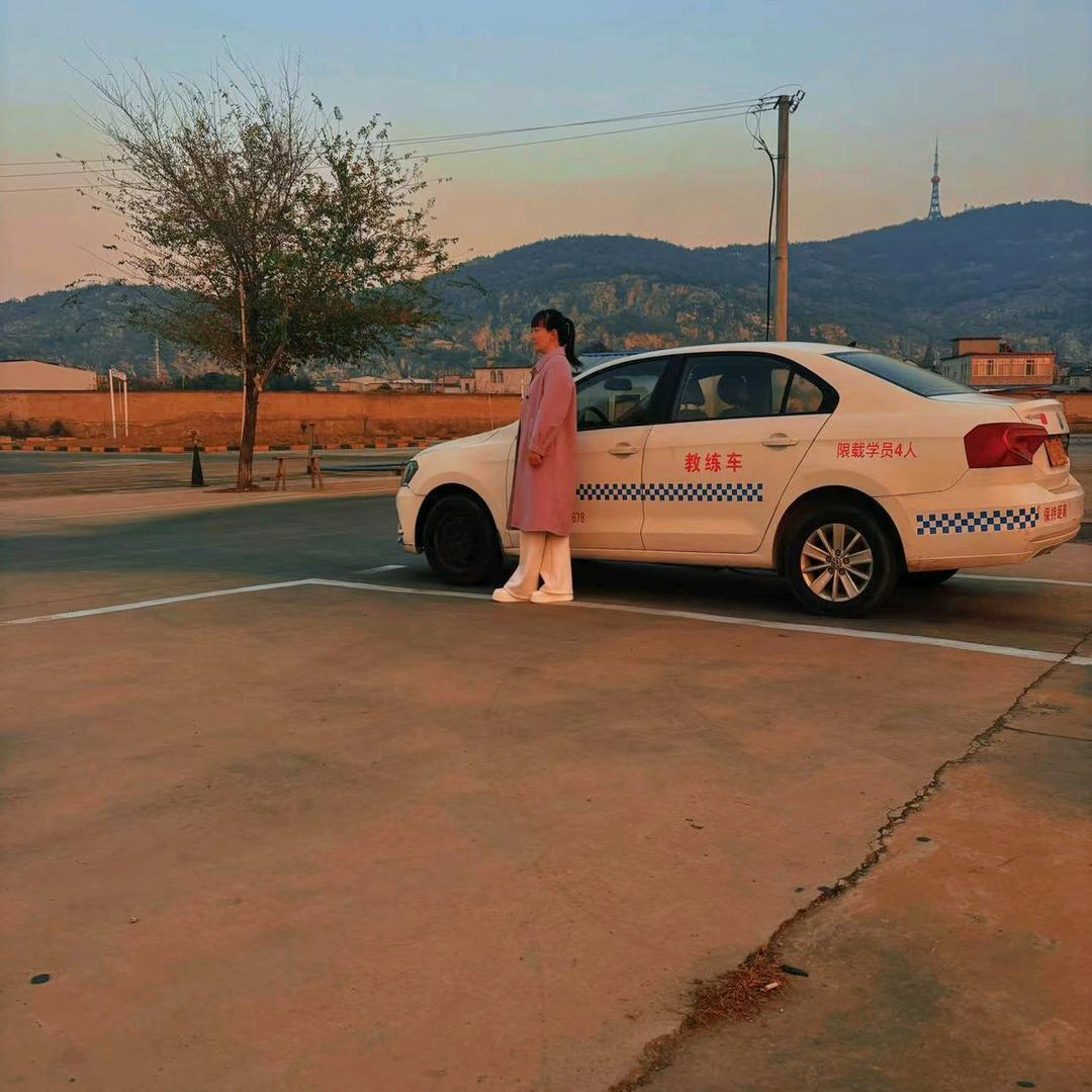 怀远县轻松过信息咨询服务部