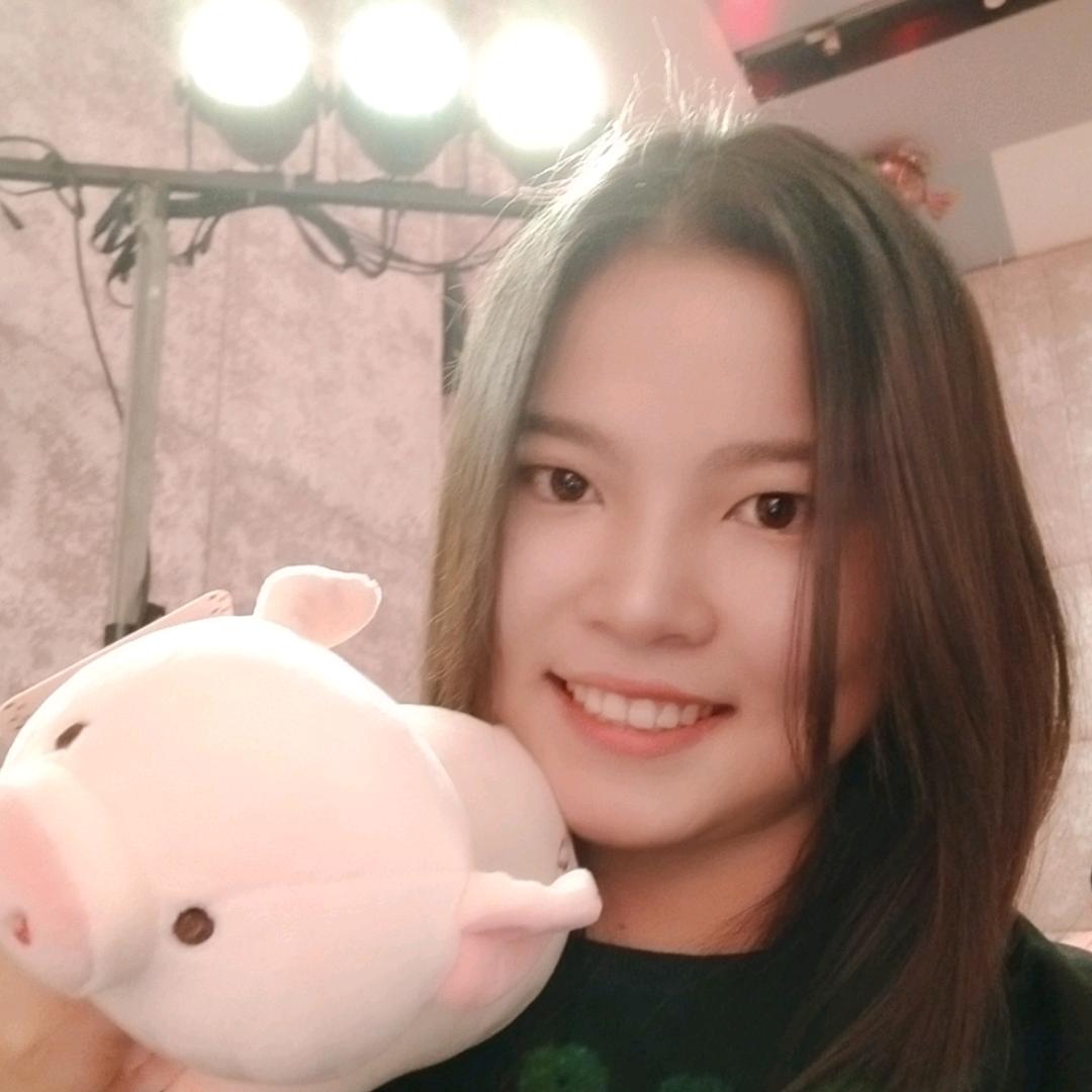 呵呵姑娘 涨粉中