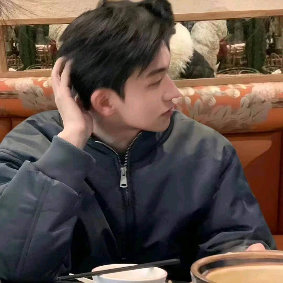 z。。。