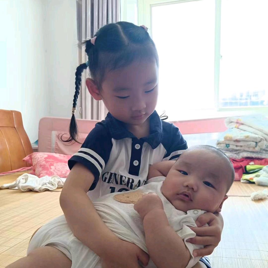朵朵乐乐