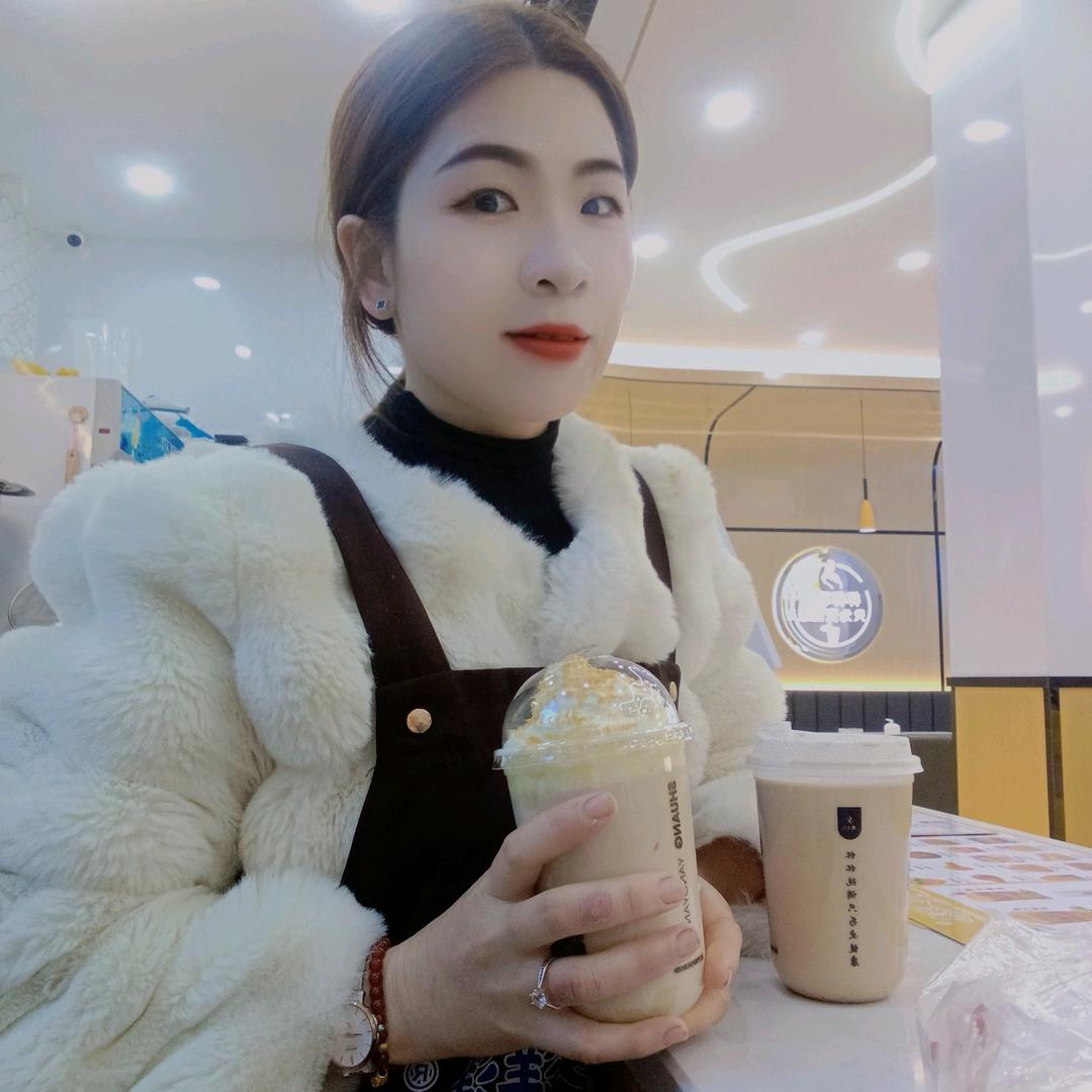 爽洋洋奶茶店（寨蒿店）
