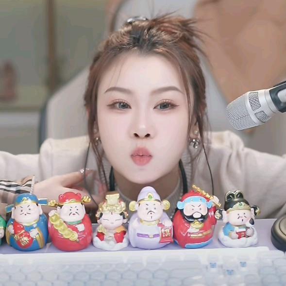 輕風✨ 🦊⁷⁷