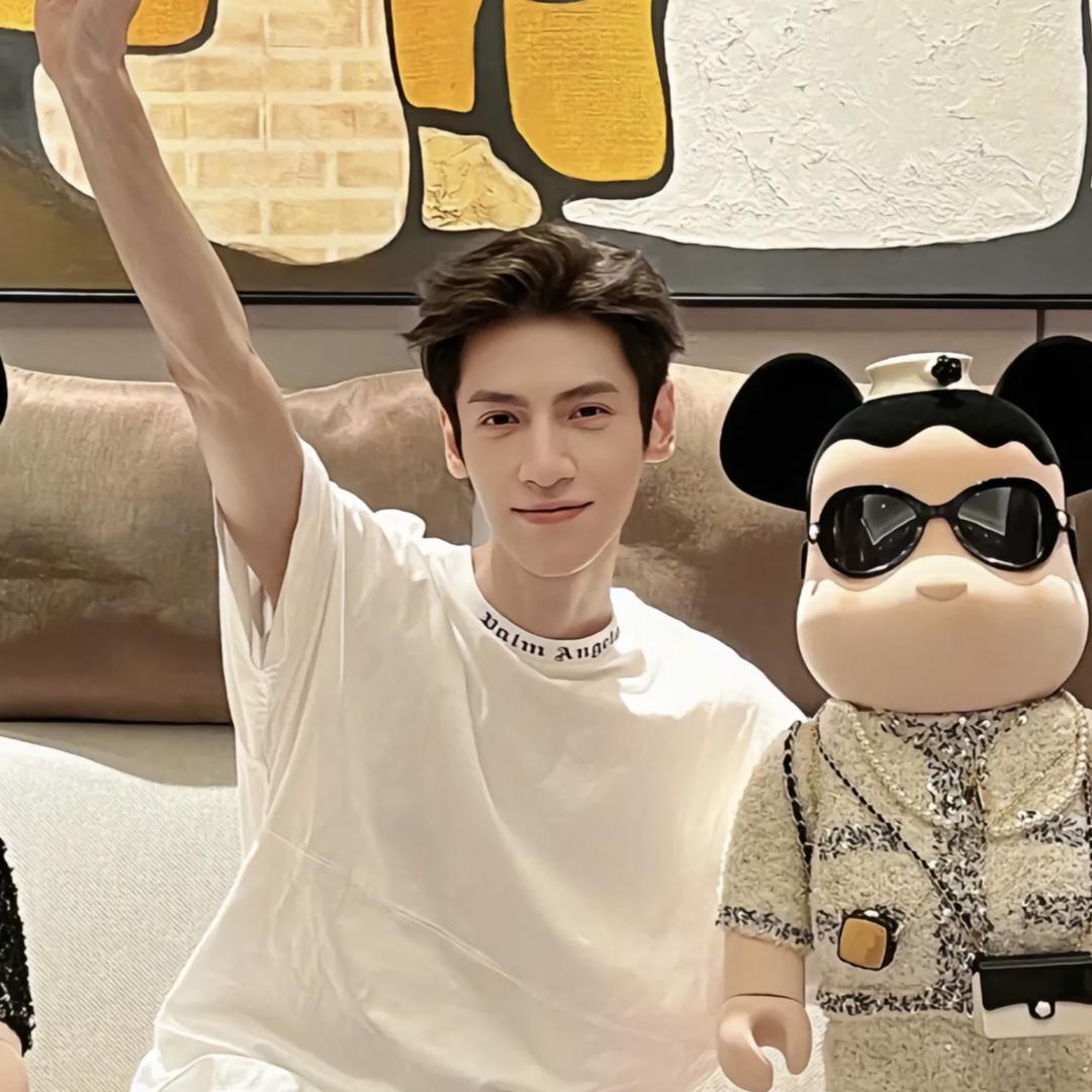 𝙠𝙞𝙩𝙩𝙮念༠°