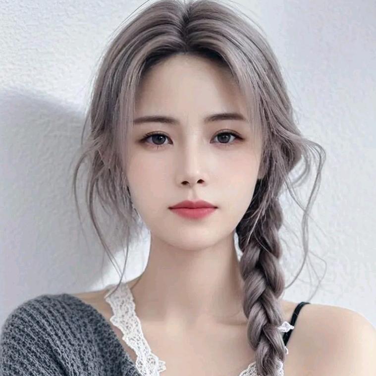 龙小玲