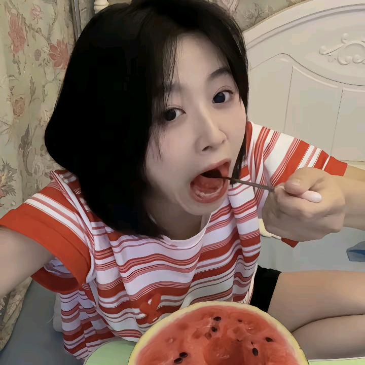张晗的抖音
