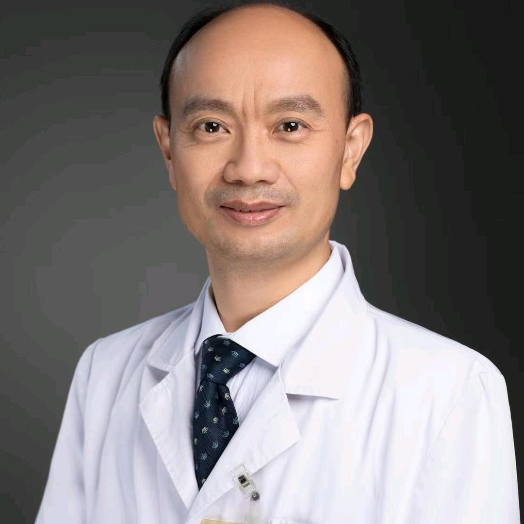 牛皮癣专家彭光辉