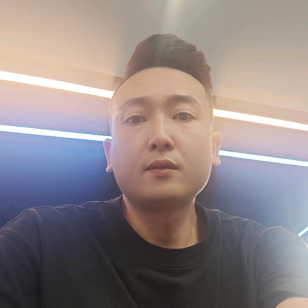 🚬᭄ཽ࿆简单٭大叔࿐