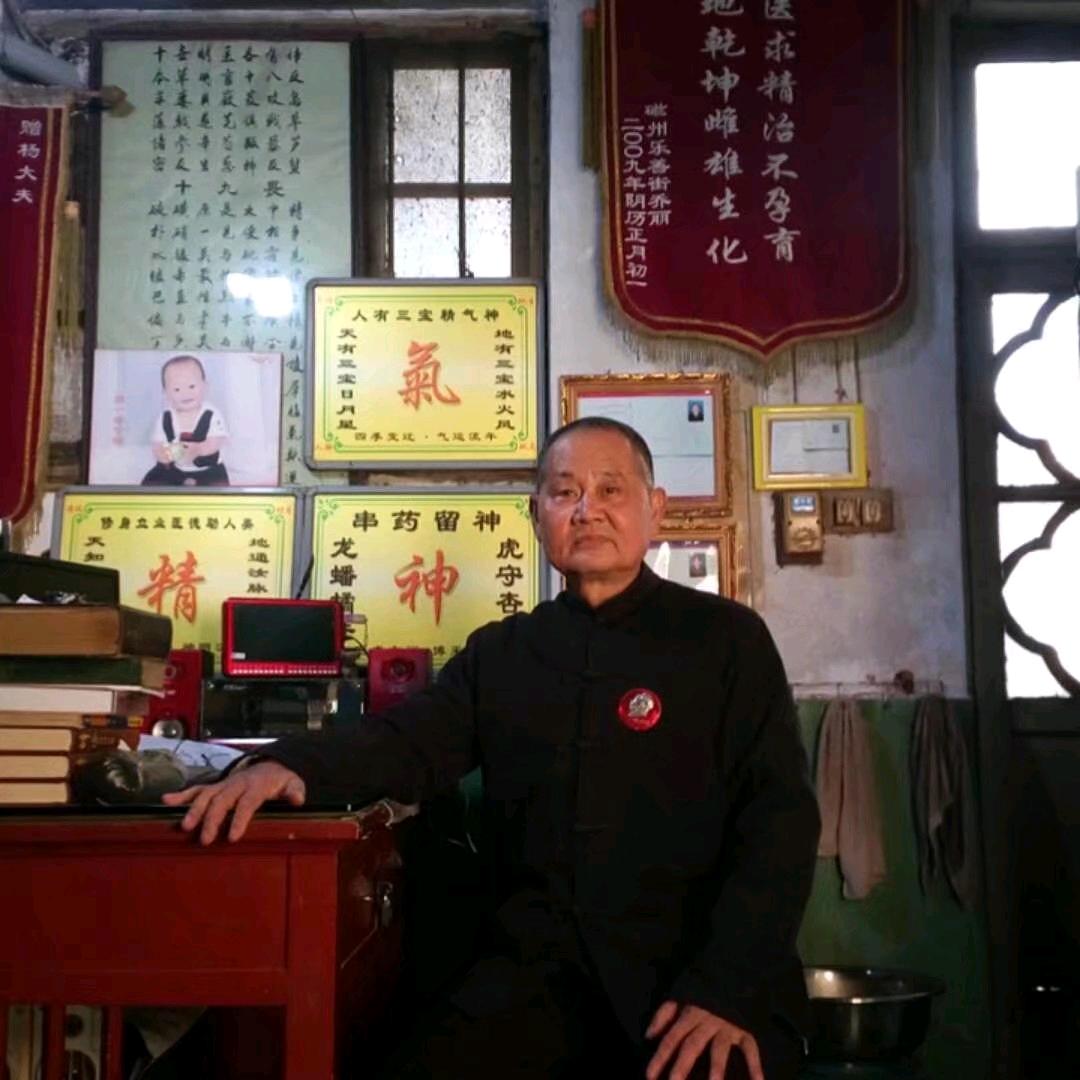 2096631814