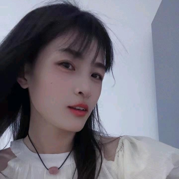 元氏二手车中介～萍