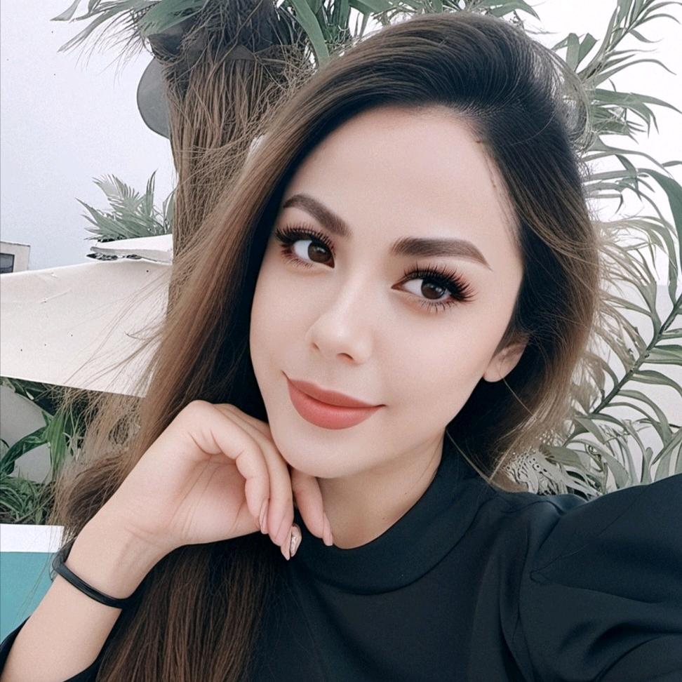 莉雅.. 💋