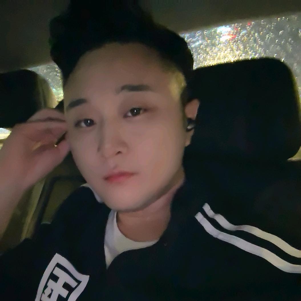 一桓.（huan 二声！）