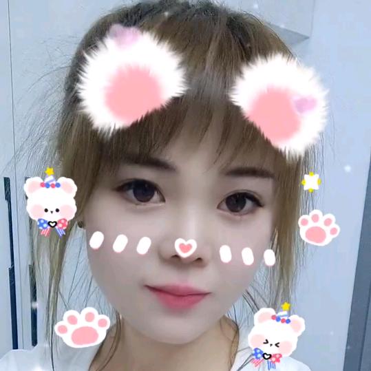 优尚造型   华南县学府北门东100米