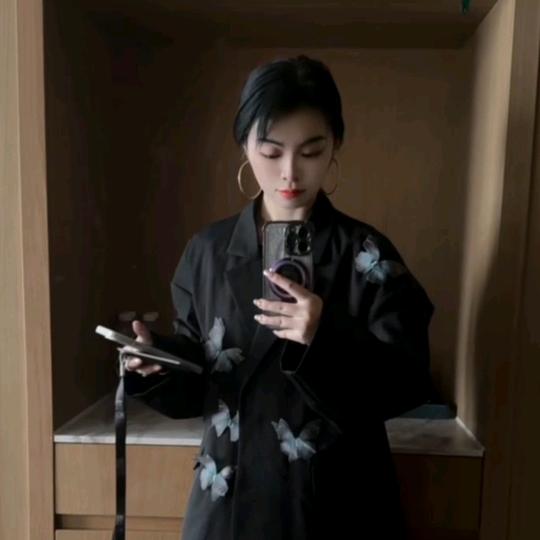 ㅤㅤ晓玉゛🌻