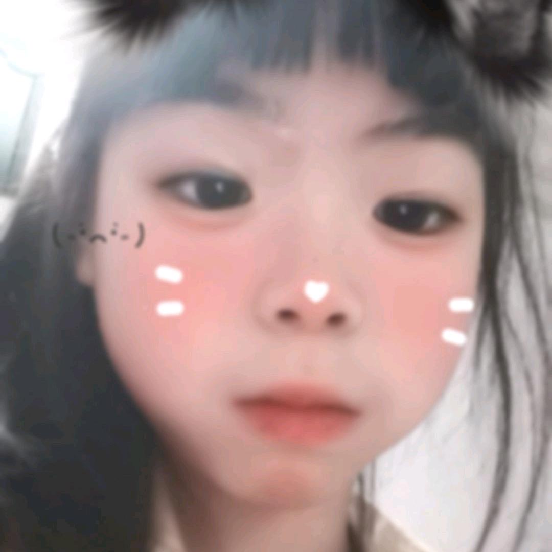 爱跳舞的小姑娘