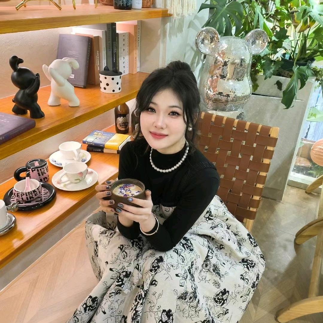 没眉毛.